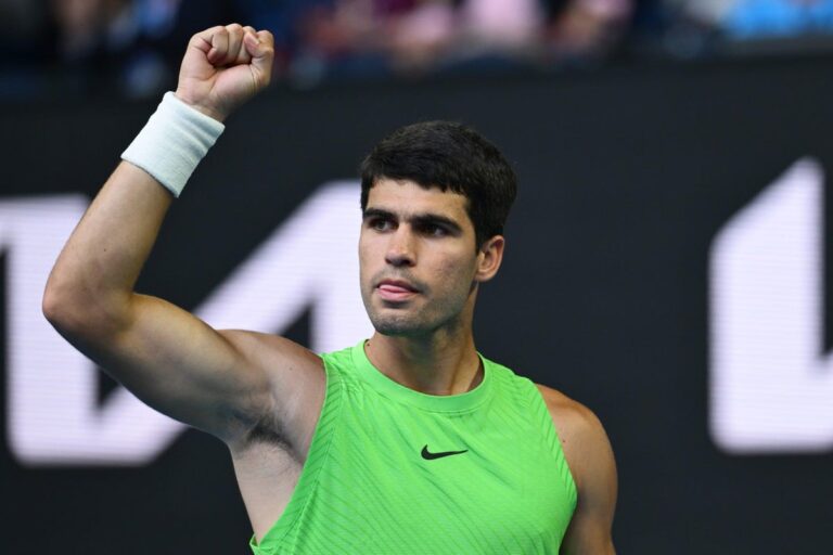 Carlos Alcaraz Triumphs in Dramatic Australian Open Semifinal