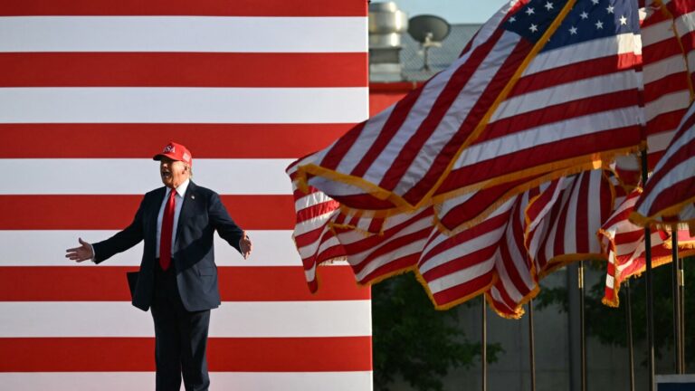 Trump's Iowa Rally Highlights Economic Challenges