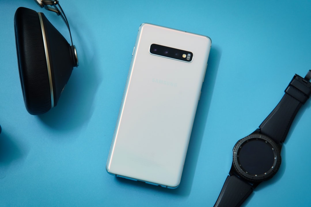 Samsung Galaxy S26 with Over The Horizon Ringtone